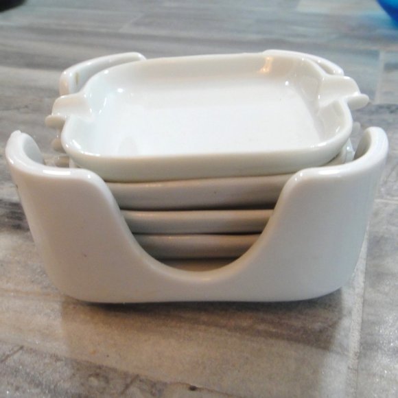 VTG Stackable Ashtray Set - Picture 6 of 7